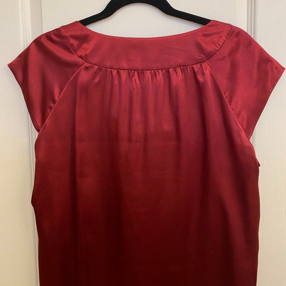 Jones New York Ruby Red Cowl Neck Blouse size 14 with Beading Detail - Picture 8 of 9